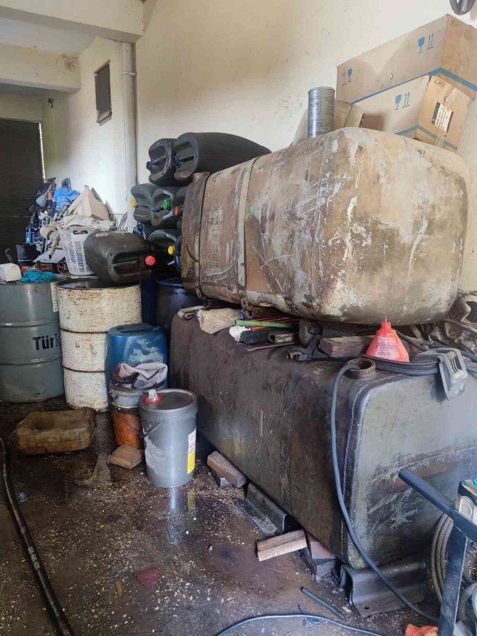 Kırıkhan’da 3 Bin 50 Litre Kaçak Akaryakıt Ele Geçirildi