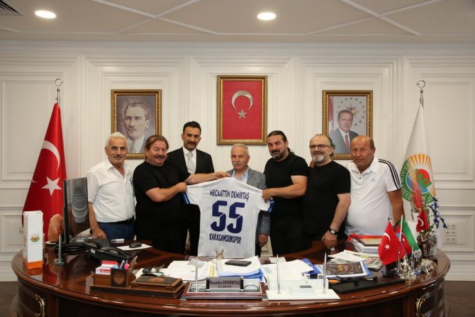 İ̇lkadım’dan Amatör Spor Kulüplerine Destek