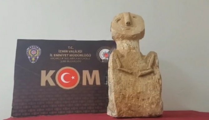 İ̇zmir’de 11 Bin 500 Yıllık Tarihi Eser Ele Geçirildi