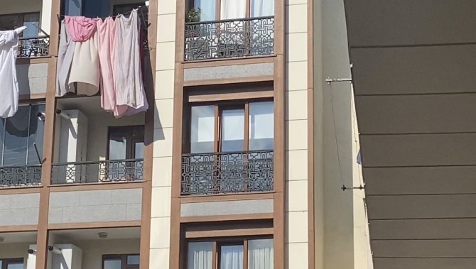İ̇stanbul’da Genç Kadının Düşerek Öldüğü Olayda Cinayet Şüphesi: Kardeşi Yeniden Gözaltında
