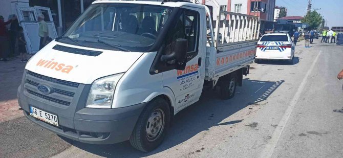 Motosikletli Gencin Hayatını Kaybettiği Kaza Kamerada