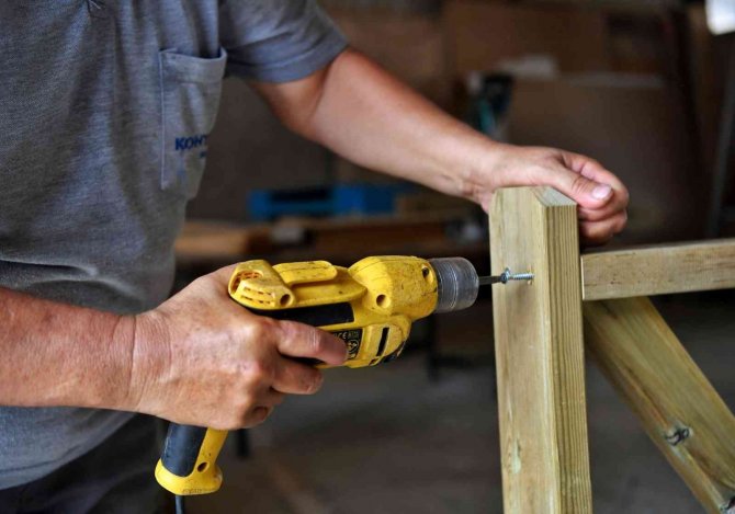 Konyaaltı Belediyesi Satın Almak Yerine Üretiyor