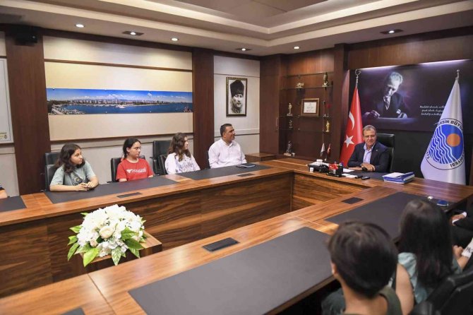 Başkan Seçer: "Mersin’in Bir Öğrenci Kenti Olmasını İstiyoruz"