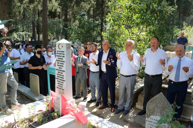 Parti Pehlivan Mezarı Başında Anıldı