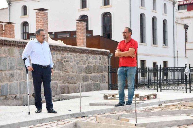 Ankara’dan Tedaviden Dönen Başkan Demir Sahada