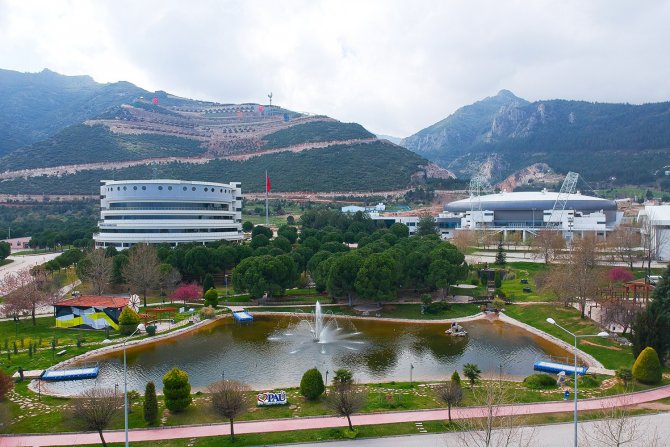 Rektör Kutluhan Paü Ve Tei̇ Arasındaki İş Birliğinin Müjdesini Verdi