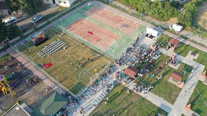 Seyhan Belediyesinden Yalmanlı’ya Spor Tesisi