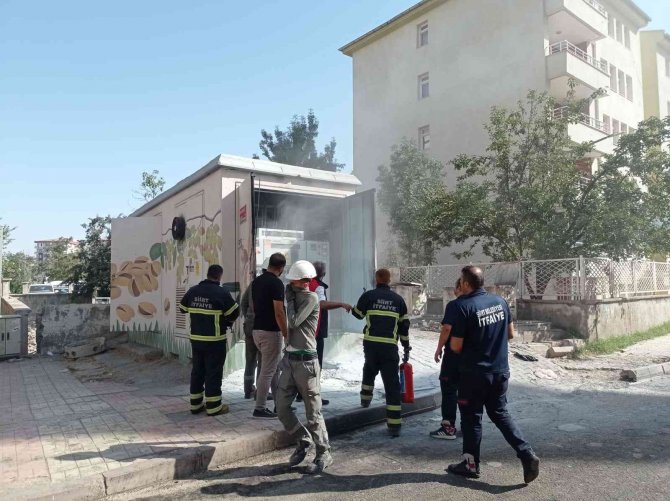 Trafoda Çıkan Yangın İtfaiyenin Müdahalesiyle Söndürüldü