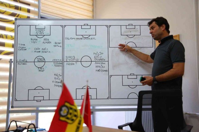 Cihat Arslan: "Yaş Ortalamamız 19,9 İle Türkiye’de Belki Bir Rekor"