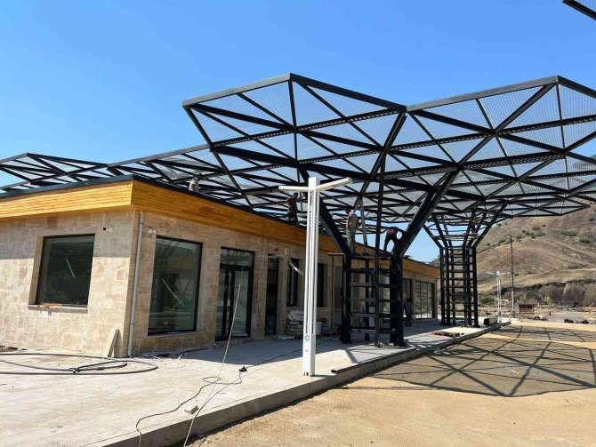 Jeopark Ziyaretçi Merkezi İnşaatında Sona Doğru