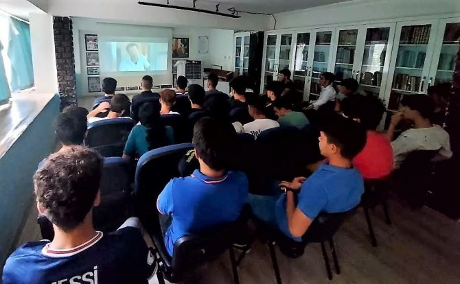 Ülkücüler Gençler ‘Naim’ Filmini İzledi
