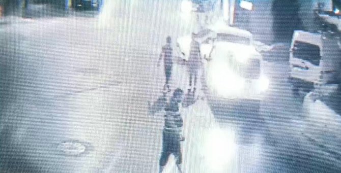 Ümraniye’de Dakikalarca Kovaladı, 17 Yaşındaki Genci Silahla Vurdu