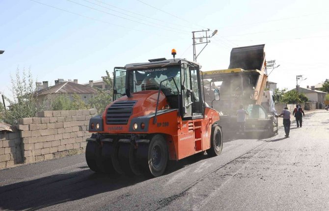 Van Büyükşehir Belediyesinden Asfalt Çalışması