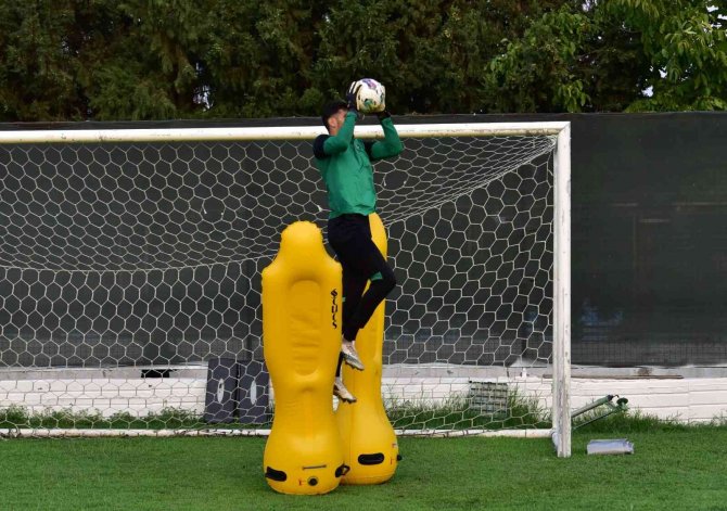 Denizlispor’da Eyüpspor Mesaisi Sürüyor