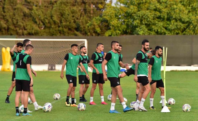 Denizlispor’da Eyüpspor Mesaisi Sürüyor