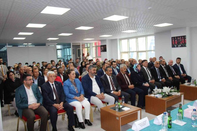 Ak Parti Genel Başkan Yardımcısı Kandemir, Ardahan’da