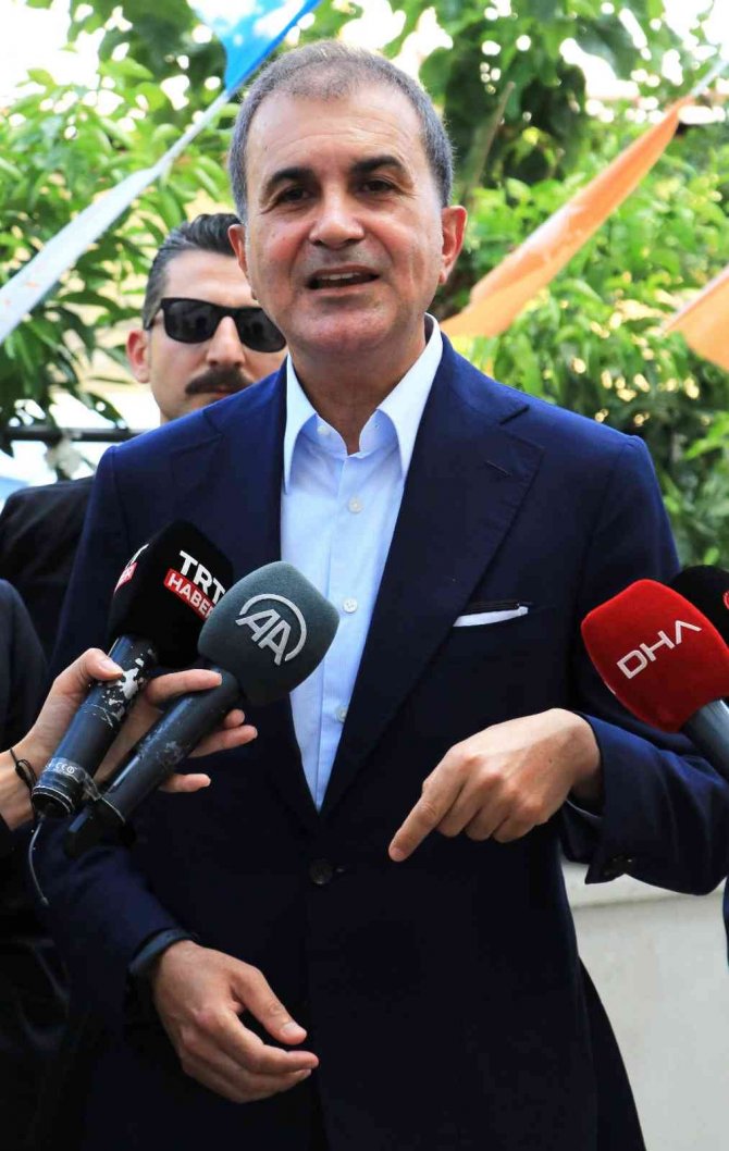 Ömer Çelik’ten Chp’nin ‘Yaş’ Kararları Eleştirisine Tepki