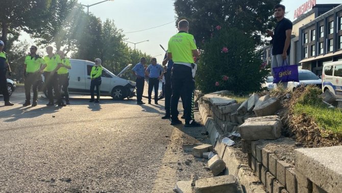 Aydın’da Trafik Kazası: 2 Yaralı