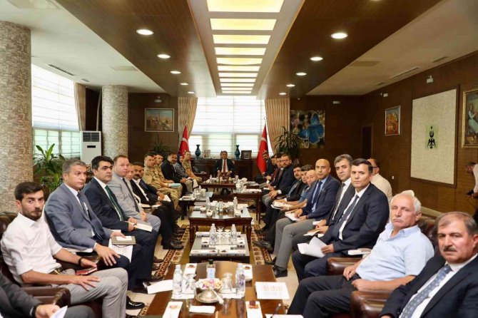 Bitlis’te Malazgirt Zaferi’nin Koordinasyon Toplantısı Yapıldı