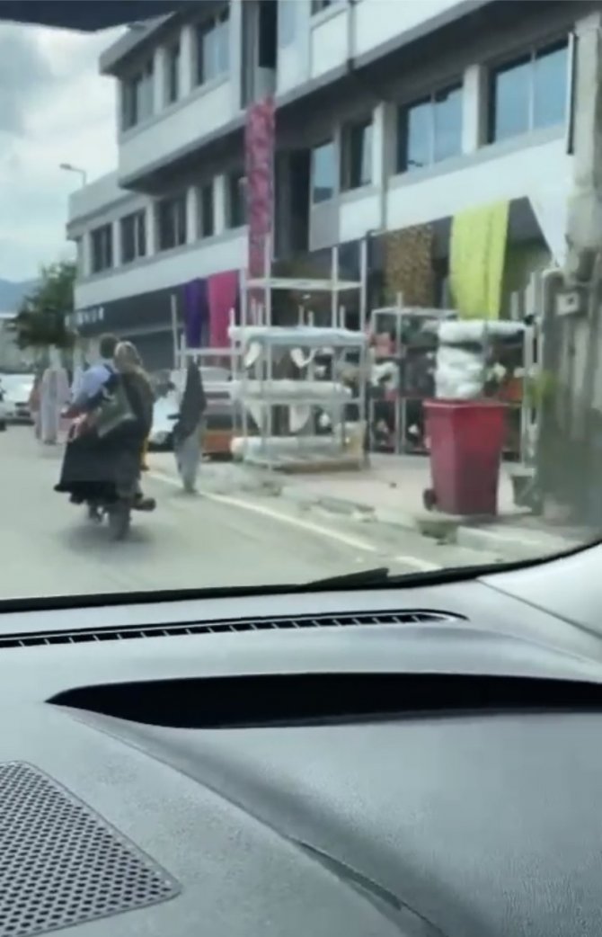 Bursa’da Motosiklette Ailecek Yolculuk Kameralarda