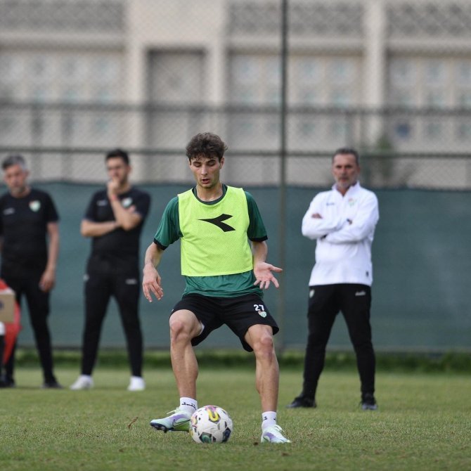 Bursaspor, Hazırlıklarını Çift Kale Maçla Sürdürdü
