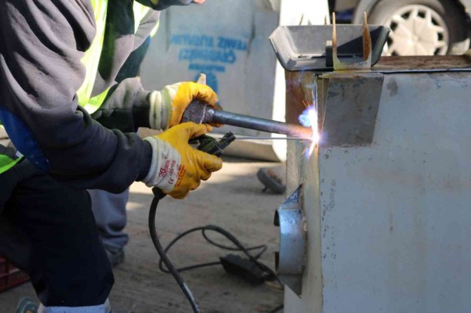 Çöp Konteynerinden 176 Bin Tl Tasarruf Edildi