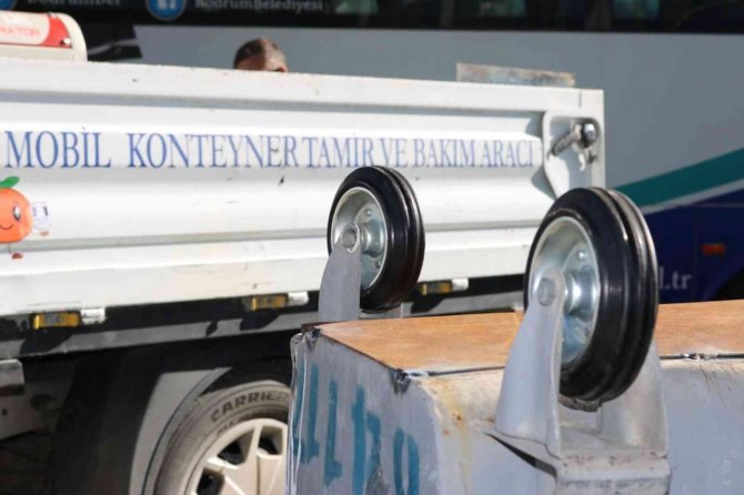 Çöp Konteynerinden 176 Bin Tl Tasarruf Edildi