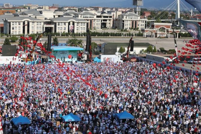 Cumhurbaşkanı Erdoğan: "Curcuna Masasını Bir Değil, Birkaç Aday Çıkartabilecek Kapasitede Görüyorum"