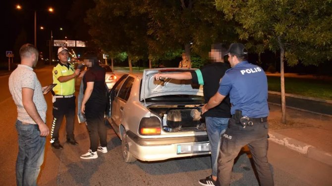 Erzincan’da 10 Araç Sürücüsüne 17 Bin 478 Tl Para Cezası Kesildi