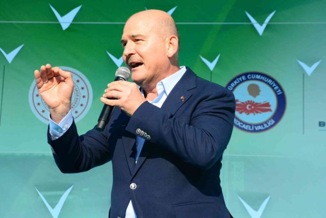 Bakan Soylu: "O Akşam Tayyip Erdoğan’ın Önünde Diz Çökecekler"
