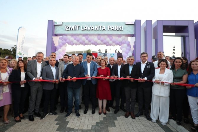 İ̇zmitliler Yeni Sosyal Alanlarına Kavuştu