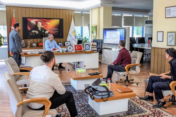 Bursa’da Tarım Gece Vardiyasına Başladı