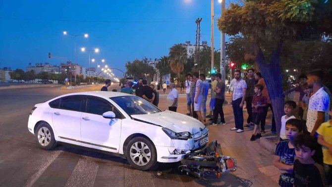 Otomobil İle Motosiklet Çarpıştı: 1 Yaralı