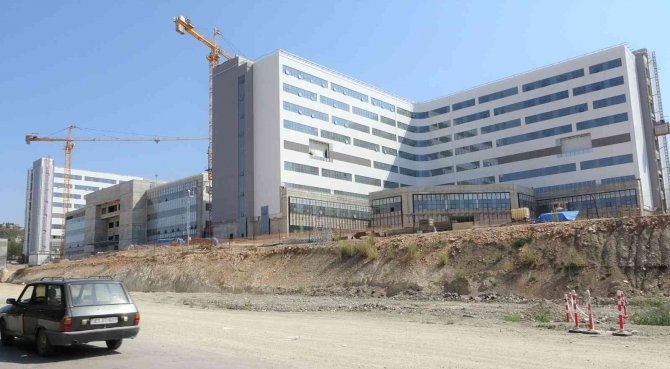 Kütahya Şehir Hastanesi İnşaatı Devam Ediyor
