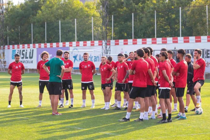 Samsunspor’da 12 Futbolcunun Lisansı Çıkartılmadı