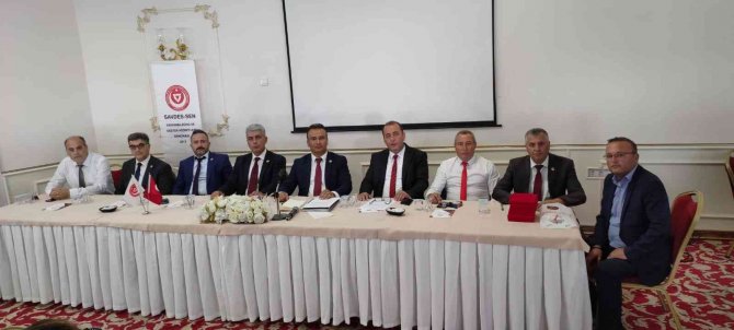 Savdes-sen Devlet Memurlarına Sendika Faaliyetleriyle İlgili Bilgi Verdi