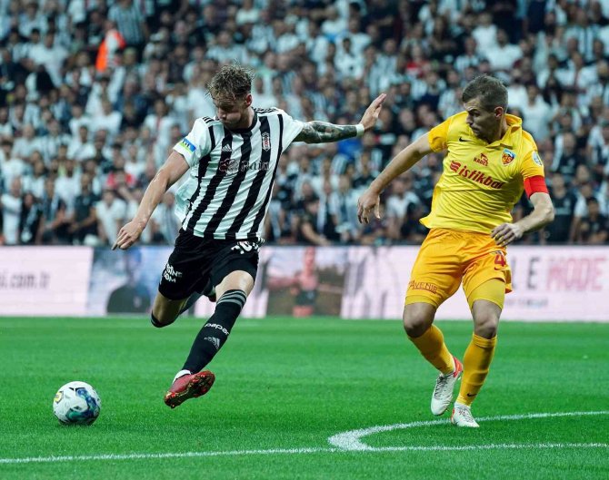 Spor Toto Süper Lig: Beşiktaş: 0 - Kayserispor: 0 (Maç Devam Ediyor)