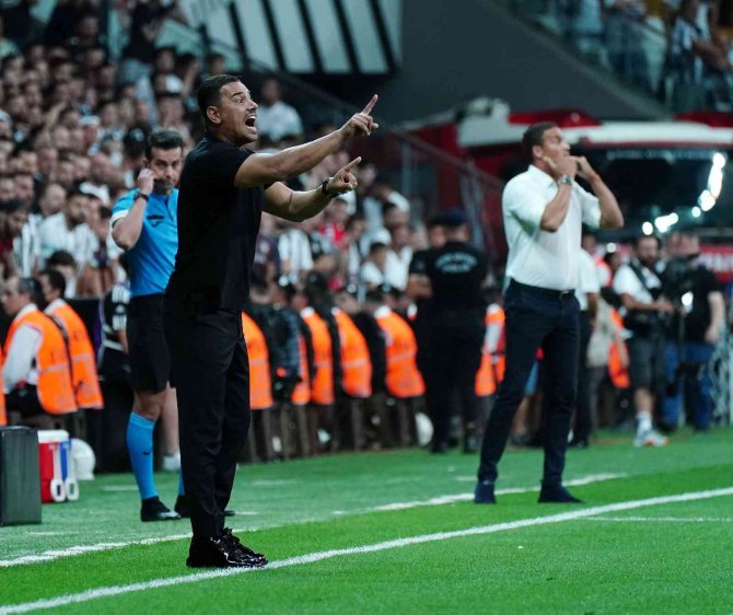 Spor Toto Süper Lig: Beşiktaş: 0 - Kayserispor: 0 (Maç Devam Ediyor)
