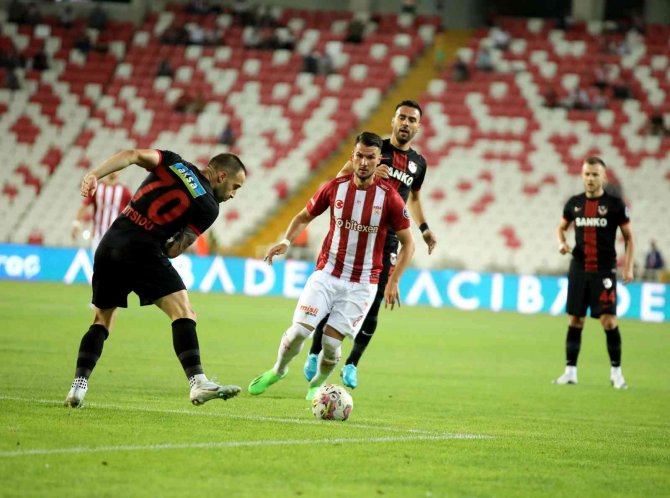 Spor Toto Süper Lig: Dg Sivasspor: 1 - Gaziantep Fk: 1 (Maç Sonucu)