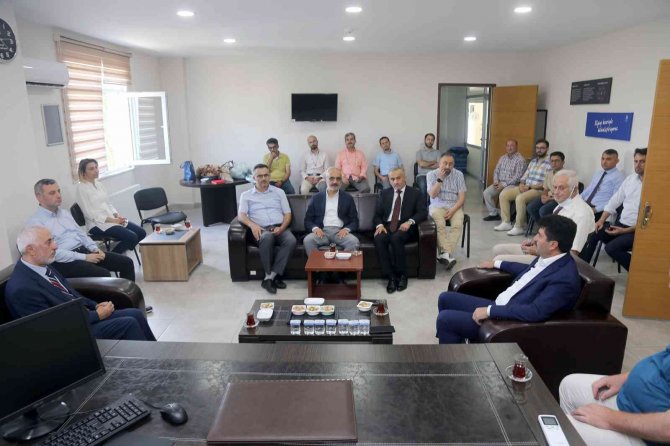 Subü Sakarya Myo’da Bayrak Değişimi