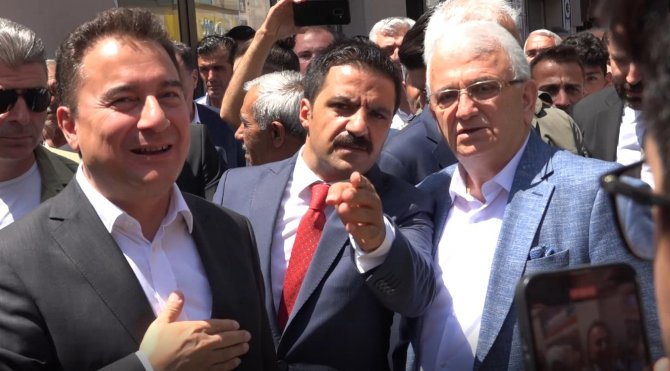 Vatandaştan Ali Babacan’a Tepki: “İ̇slam’a Saldıranlarla Birliktesiniz”