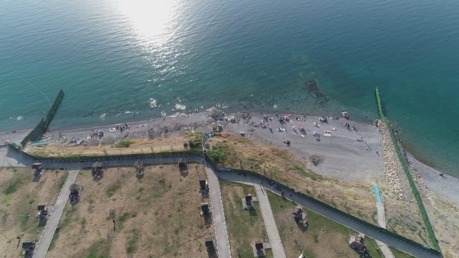 Van’ın ‘Ayanıs Kadınlar Plajı’ Açıldı