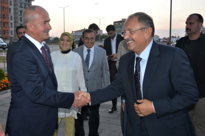 Ak Parti Genel Başkan Yardımcısı Özhaseki’den Başkan Akman’a Ziyaret