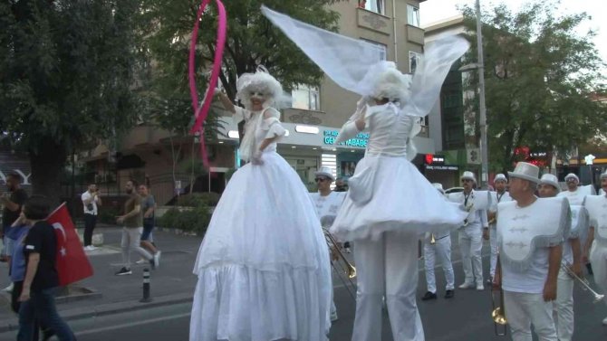 Bahçelievler’de 80’ler 90’lar Festivali