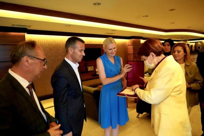 Belediye Başkan Vekili Subaşı, İ̇yi̇ Parti Genel Başkanı Akşener’le Bir Araya Geldi