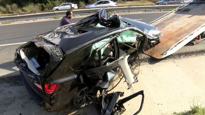 Fransa’dan Tatil İçin Gelen Gurbetçi Aile Kaza Yaptı: 4 Yaralı