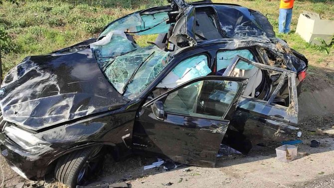 Fransa’dan Tatil İçin Gelen Gurbetçi Aile Kaza Yaptı: 4 Yaralı