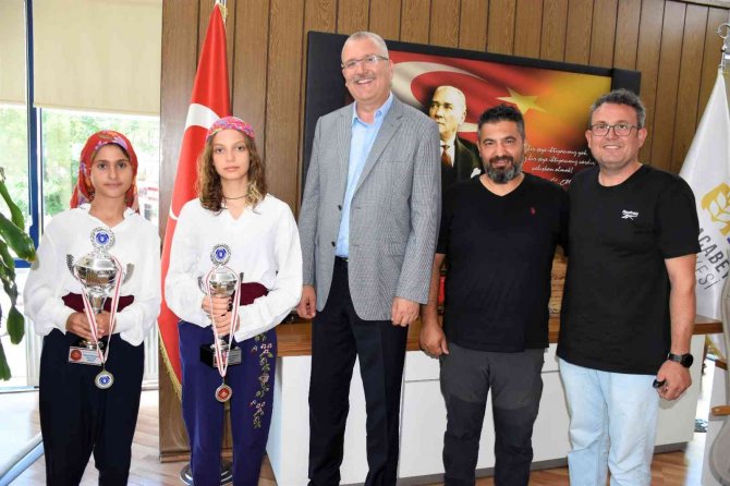 Karacabey’in Sporda Başarıları Sürüyor