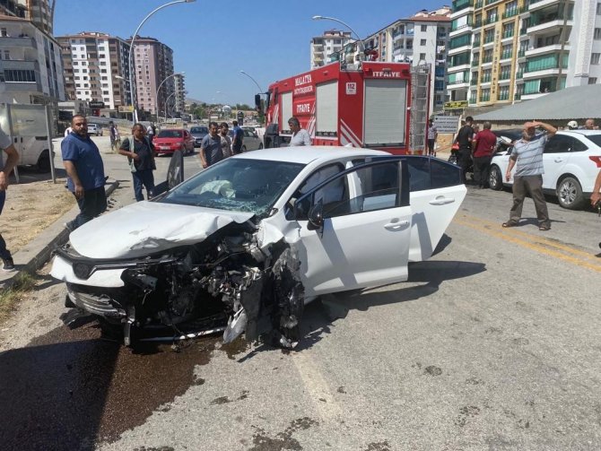 Malatya’da Feci Kaza: 9 Yaralı