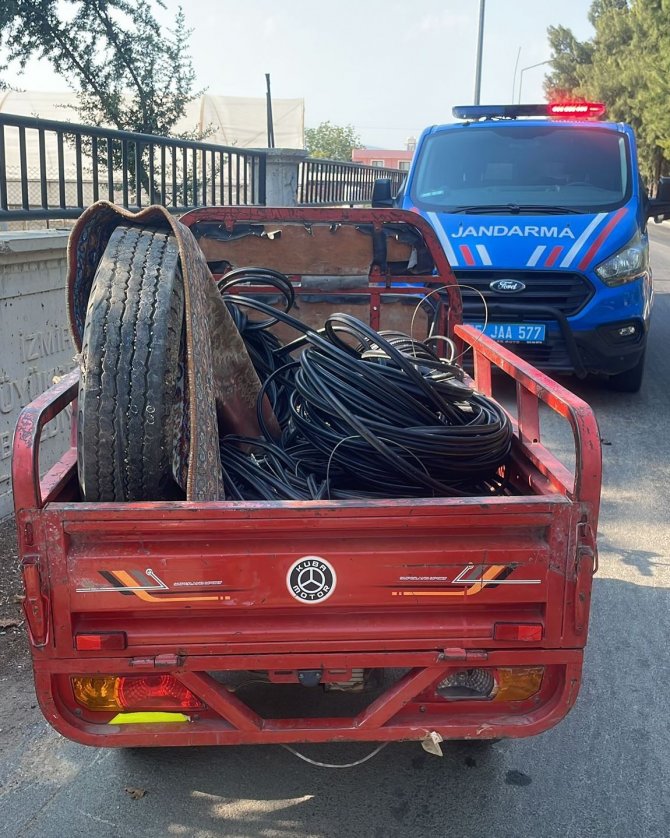 İ̇nternet Kablolarını Çalan Hırsız Tutuklandı
